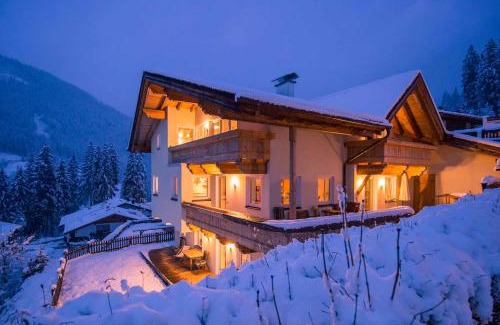 Volderau Apartamento | Haus Alpenkönigin - Apartments Stubaital