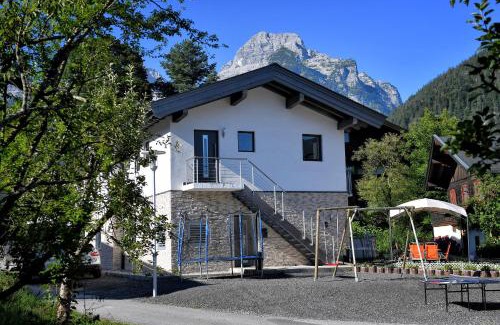 Lofer Apartamento | Haus Alpin Lofer