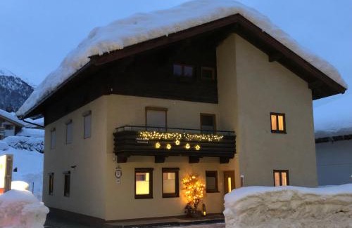 Fieberbrunn Apartamento | Haus Alton