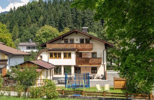 Fieberbrunn Apartamento | Haus Alton