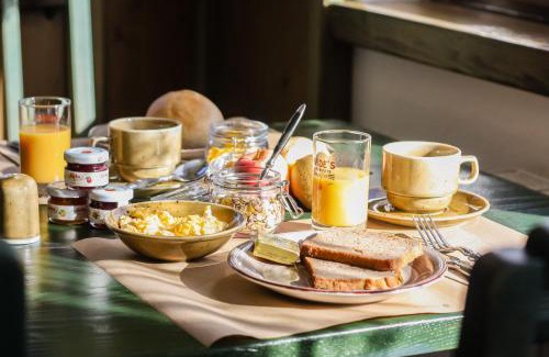 Oberwiesenthal Casa | Haus am Berg - Pension direkt am Skihang