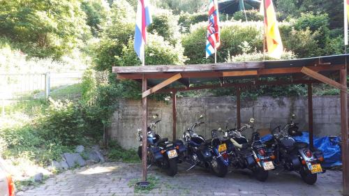 Cochem Cama Y Desayuno | Haus am Dekernbach
