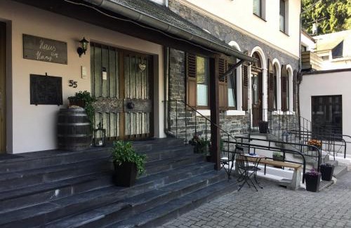 Bernkastel Apartamento | Haus am Hang