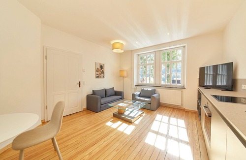Historic Downtown Apartamento | Haus am Moselufer Apartment - EG