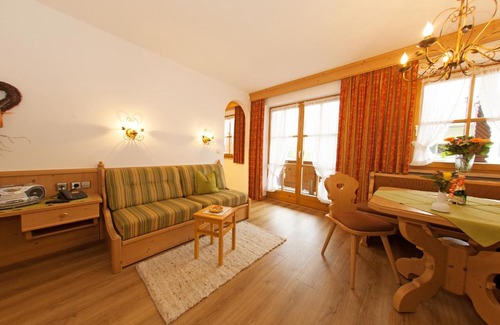 Groissenbach Apartamento | Haus am Schmiedweg