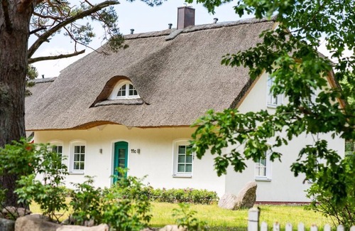 Stubbenfelde Casa | Haus Am See - 4 - room vacation home