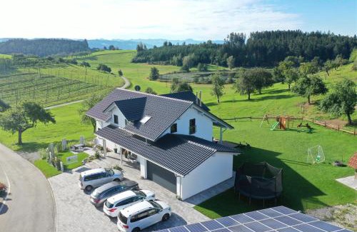 Neukirch Apartamento | Haus am See - Ferienwohnungen