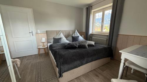 Verwaltungsgemeinschaft Hornergruppe Apartamento | Haus Anna