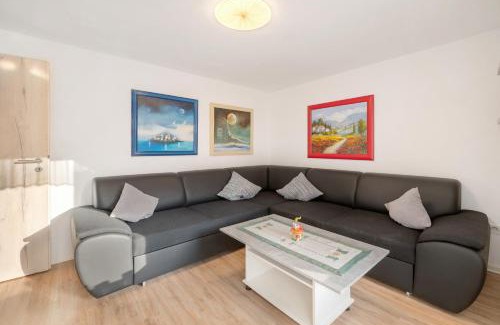 Monzelfeld Apartamento | Haus Annenberg