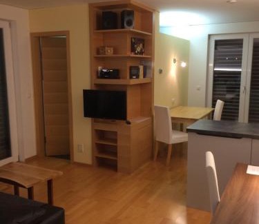 Pettneu am Arlberg Apartamento | Haus Arosa