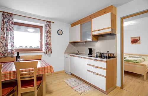 Valdaora di Sopra Apartamento | Haus Aue - Apartamento 3 con vistas a la montaña y Wi-Fi