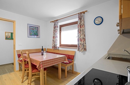 Valdaora di Sopra Apartamento | Haus Aue - Apartamento 3 con vistas a la montaña y Wi-Fi