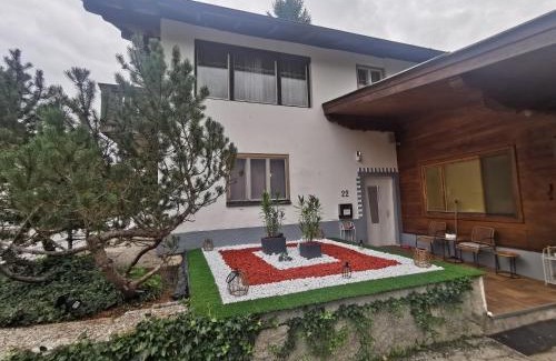 Haus im Ennstal Apartamento | Haus Bellaflora Apartman