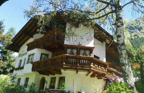 Plangeross Apartamento | Haus Bergwind