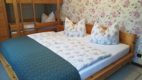 Landkreis Goslar Apartamento | Haus Bindseil - Ferienwohnung im OG, links