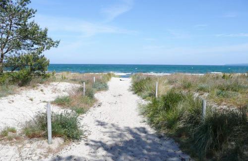 Breege Apartamento | Haus Breeghus Ferienwohnung Boddenkoje