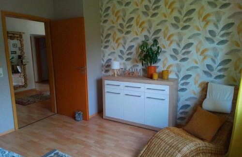 Wasserliesch Apartamento | Haus Breser