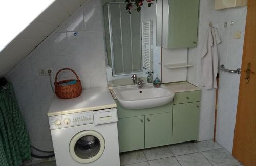 Lossatal Apartamento | Haus Carmen
