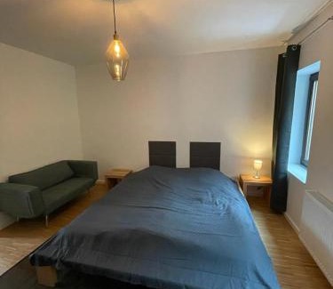 Koenigstein Apartamento | Haus Charlottenburg 2, zentrumsnah mit Blick auf die Festung, mit Sauna-Option