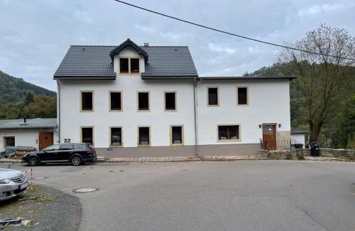 Koenigstein Apartamento | Haus Charlottenburg 3, zentrumsnah gelegen, mit Blick auf die Festung, mit Sauna Option