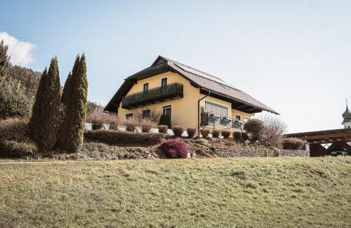 Spielberg Cama Y Desayuno | Haus Dietrich am Red Bull Ring