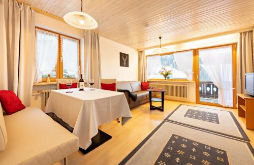 Rubi Apartamento | "Haus Enzian" - Annehmlichkeiten von 4-Sterne Familien-und Wellnesshotel Viktoria können mitgenutzt werden