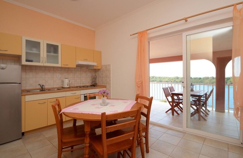 Blato Apartamento | Haus Fani Apartamentos en Haus Fani en la hermosa isla
