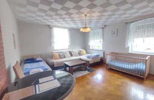 Bad Elster Apartamento | Haus "Grimberg" FeWo 1-stock oder FeWo 2-stock & Zusätzliches Zimmer