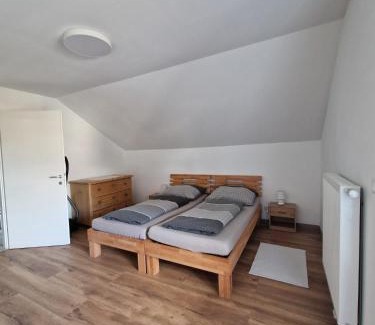 Oeblarn Apartamento | Haus Grimming