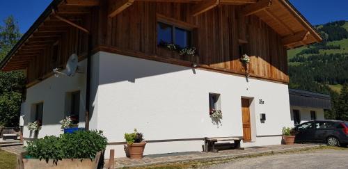 Bach Apartamento | Haus Huber