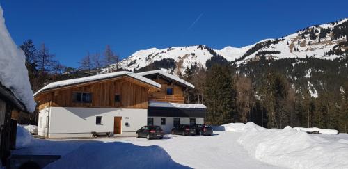 Bach Apartamento | Haus Huber