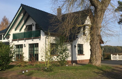 Zingst Apartamento | Haus Hugo Zingst