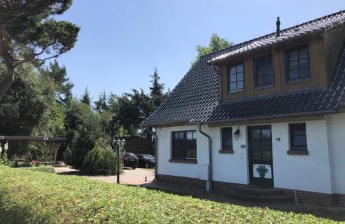 Zingst Apartamento | Haus Hugo Zingst