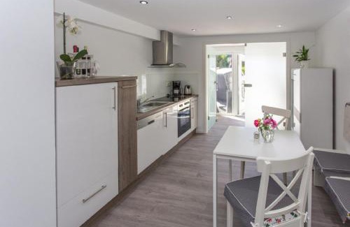 Kuehlungsborn Apartamento | Haus Krischanweg