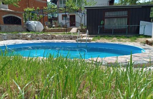 Bihac Apartamento | Haus Mali