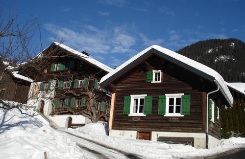 Sankt Gallenkirch Apartamento | Haus Mangard