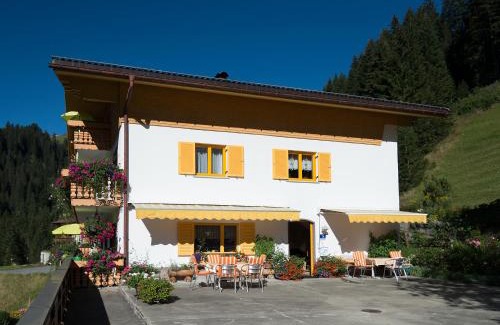 Damuels Casa | Haus Margrith Alpenblick Appartements