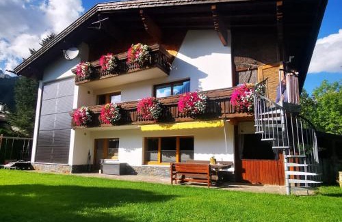 Bach Apartamento | Haus Maria Larcher