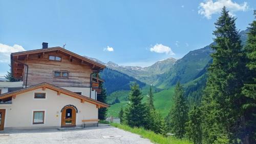 Fuegenberg Apartamento | Haus Martina in Hochfügen - ohne Verpflegung