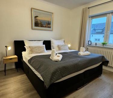Altenessen-Nord Apartamento | Haus mit Garten - Kingbett - WIFI - Parkplatz