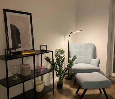 Altenessen-Nord Apartamento | Haus mit Garten - Kingbett - WIFI - Parkplatz