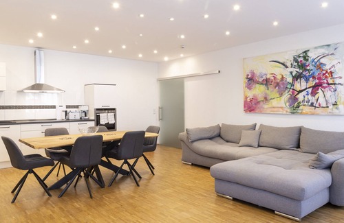 Zweibruecken Apartamento | Haus Oselbach- Gemütlich, Zentral, Modern