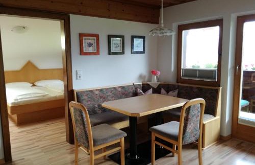 Piesendorf Apartamento | Haus Salzachblick
