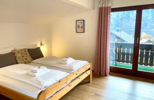 Obertraun Cama Y Desayuno | Haus Salzkristall