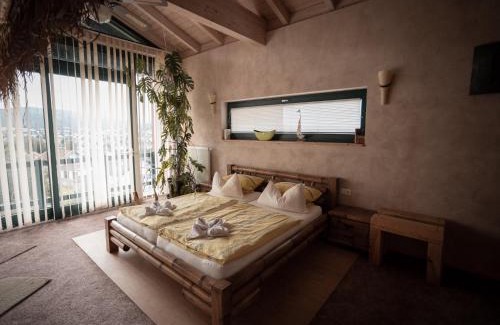 Blossersberg Casa | Haus Samoa with private terrace, views