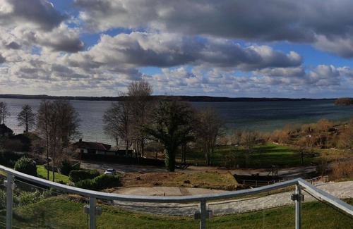 Bosau Apartamento | Haus Seeblick WHG 6 - apartment/flat, bathroom, WC, lake view