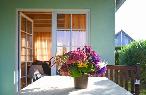 Kaegsdorf Casa | Haus Seestern & Haus Seemöwe mit Sauna, Kamin und Garten