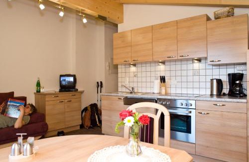 Großdorf Apartamento | Haus Sonnberg
