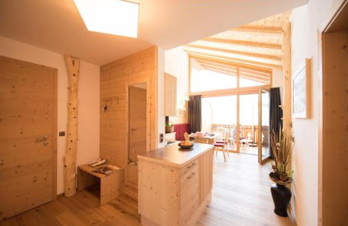 Albions Apartamento | Haus Sonnegg Panoramasuite