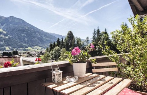 Fuegen Casa | Amplia casa de vacaciones para vacaciones con familiares y amigos
